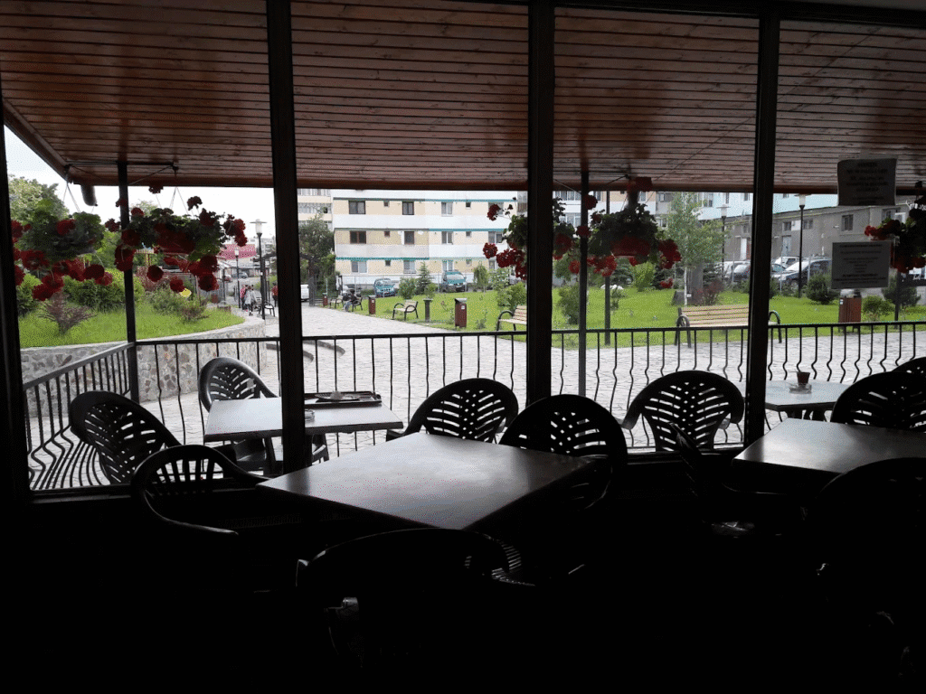 Shaorma Moinesti Fast Food AXXA EXIM